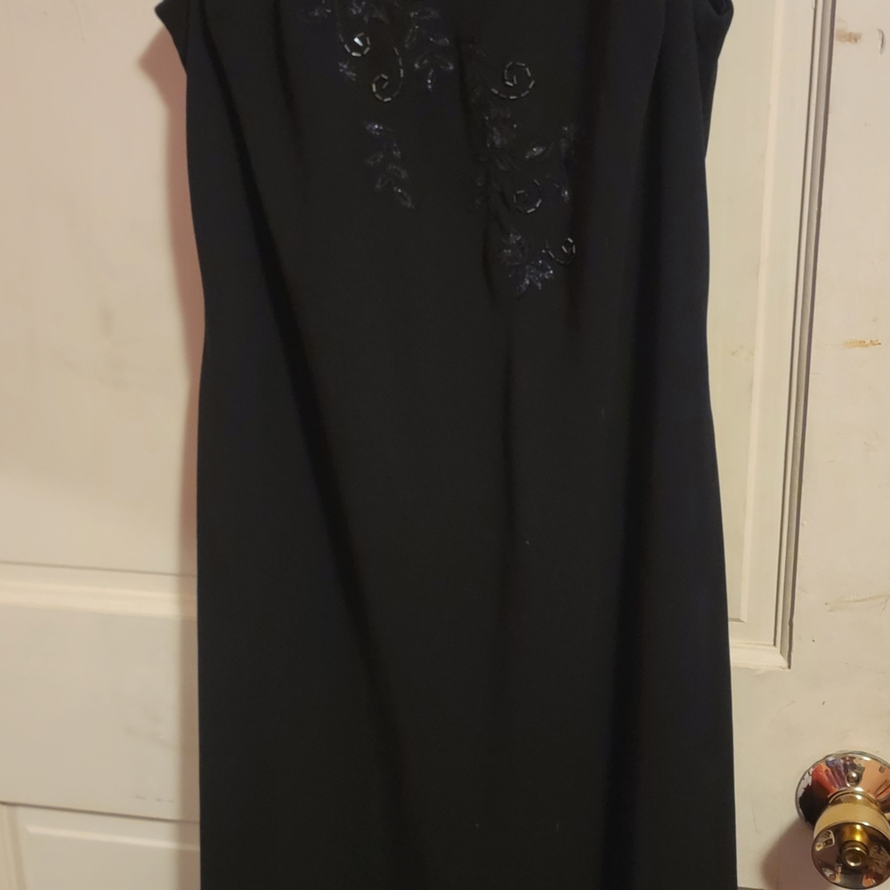 Amanda Smith Black Midi Dress with Embroidered Detail